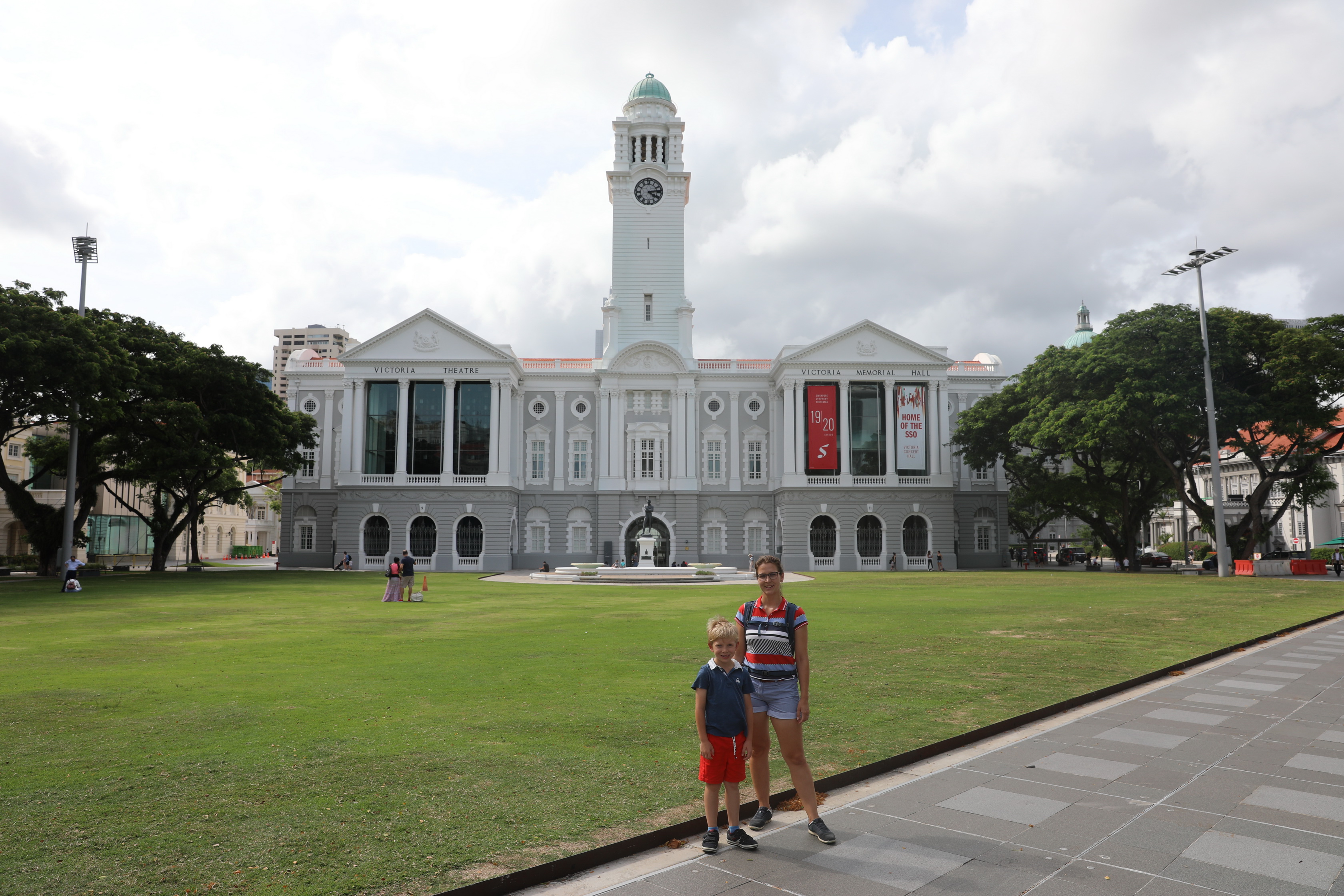 Victoria Theatre and Concert Hall